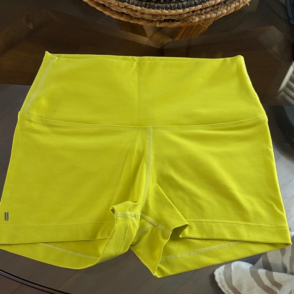 Neon Yellow Mellow - Picture 2 of 3